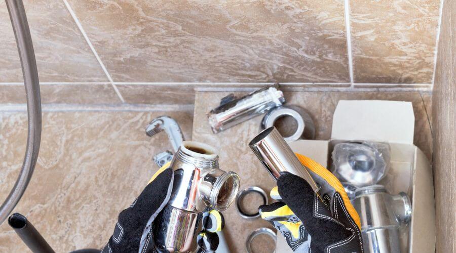 Expert Emergency Roof Repairs services in Mundelein, IL